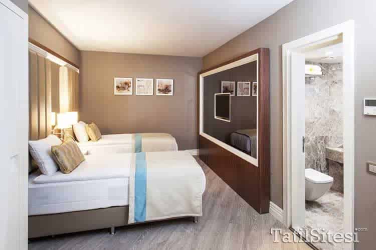 Wome Deluxe Hotel
